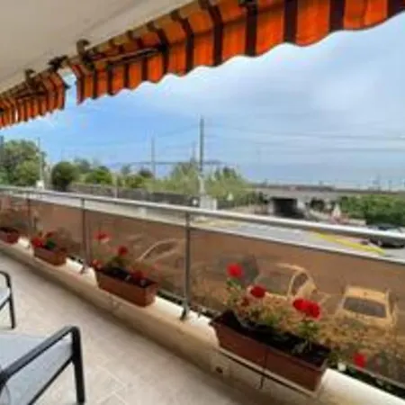 Lejlighed With Stunning Views And Total Comfort